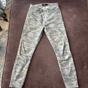 Hudson Barbara Super Skinny Camo Jeans Size 28 Grey Camouflage Stretch Skinny